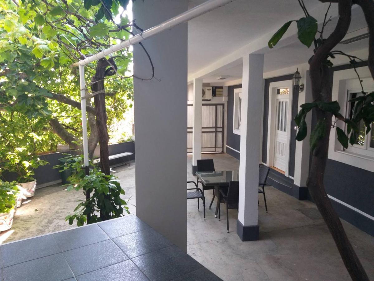 Luka Apartment Улцинь Екстер'єр фото
